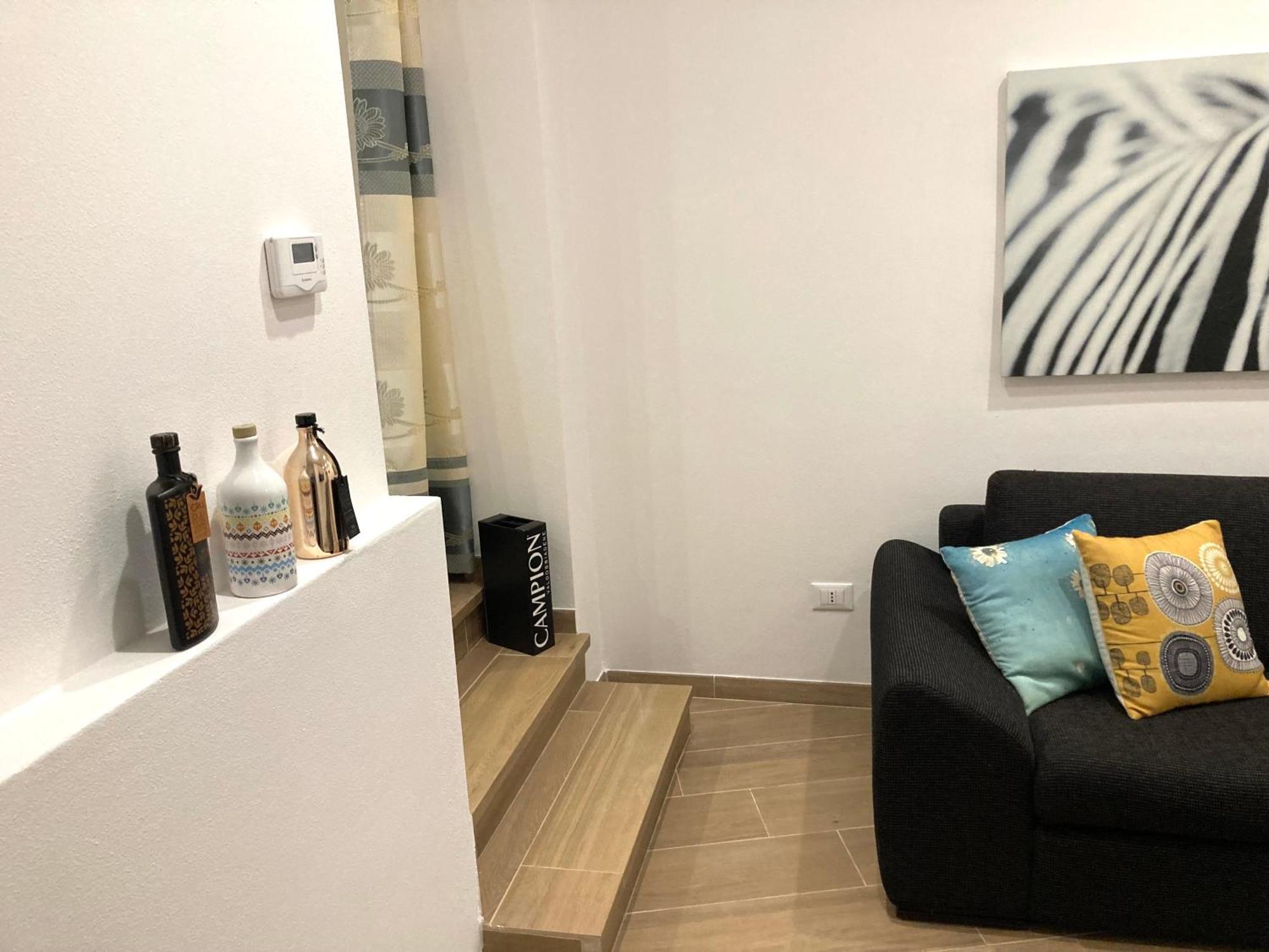 Casa Cereria - Apartment With Parking トリエステ エクステリア 写真